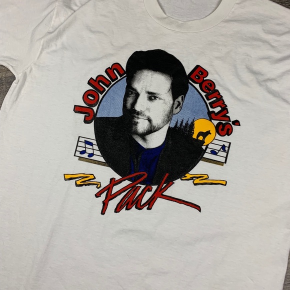Vintage John Berry's Pack Shut Size XL Fruit of the Loom White 90's Country Band - Picture 3 of 3
